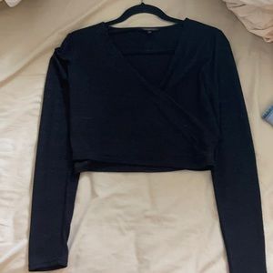 Blank long sleeve crop top